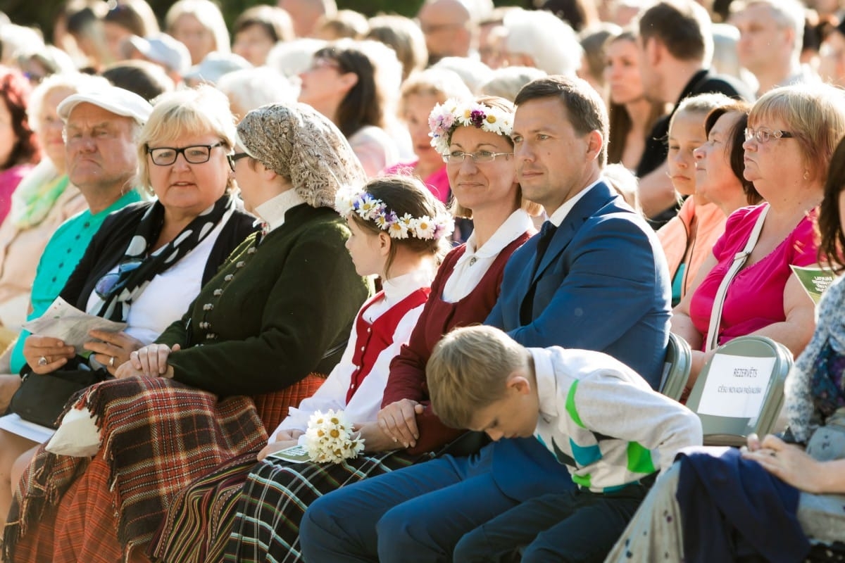 Latvijas sieviešu un vīru koru salidojums