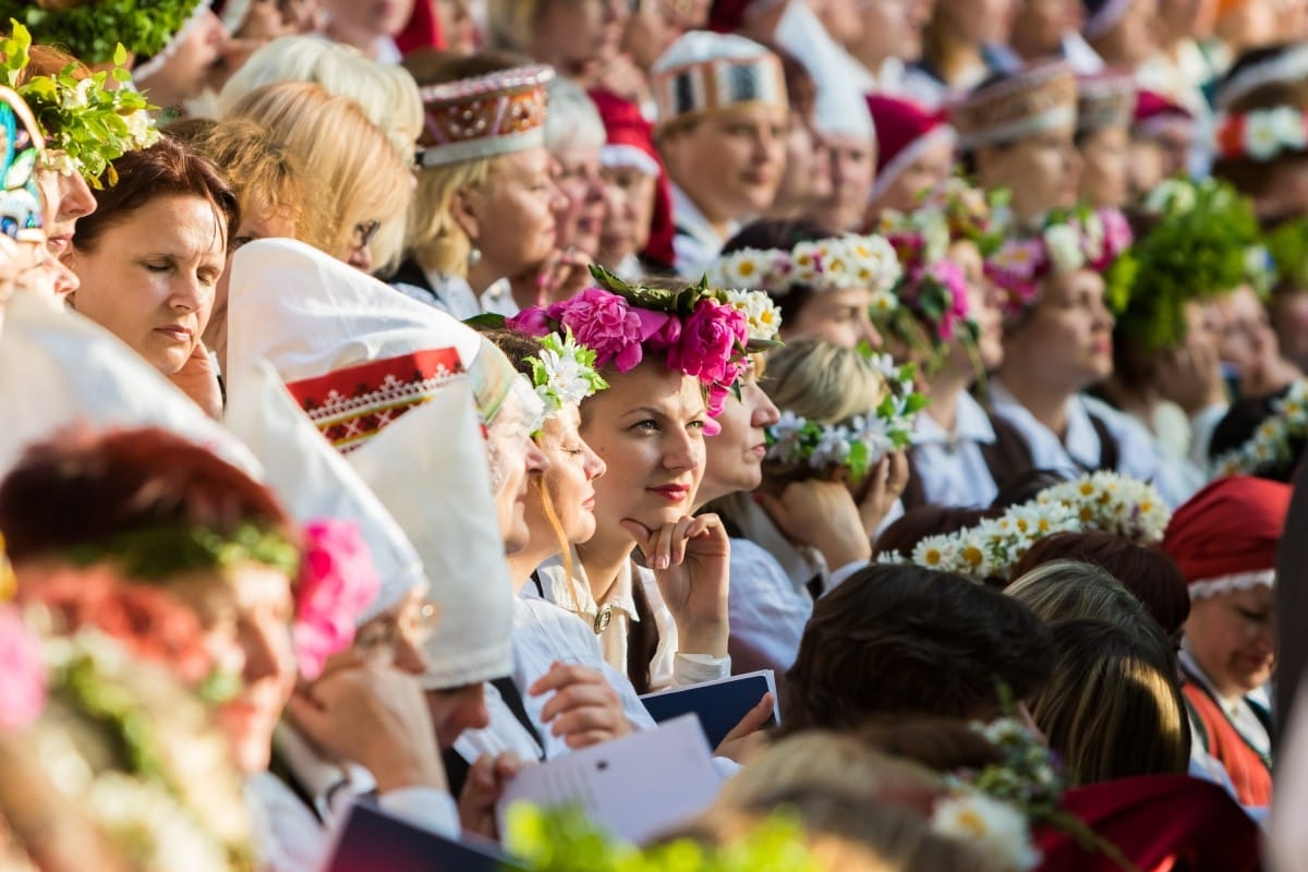 Latvijas sieviešu un vīru koru salidojums