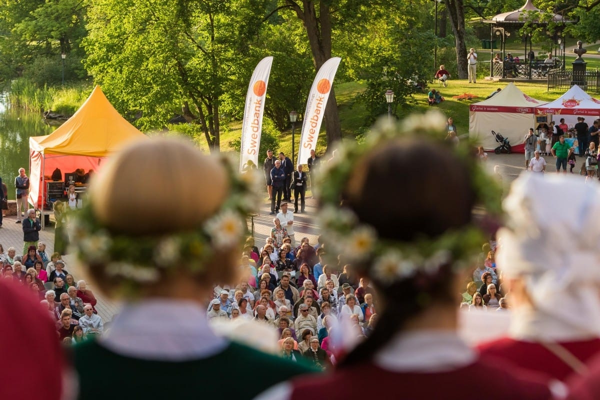 Latvijas sieviešu un vīru koru salidojums