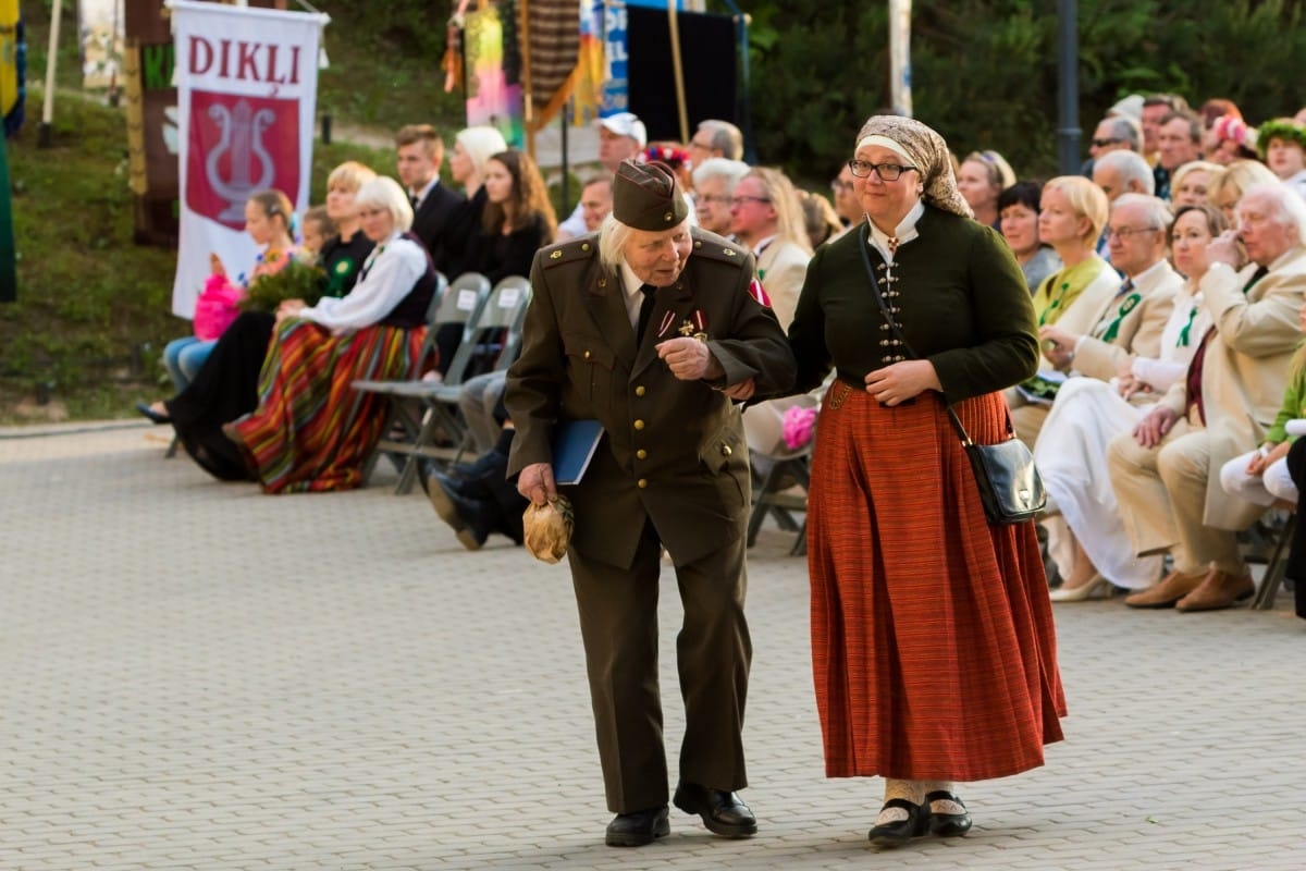 Latvijas sieviešu un vīru koru salidojums
