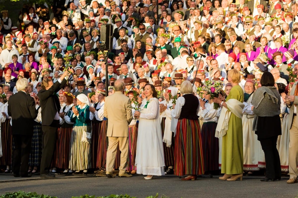 Latvijas sieviešu un vīru koru salidojums