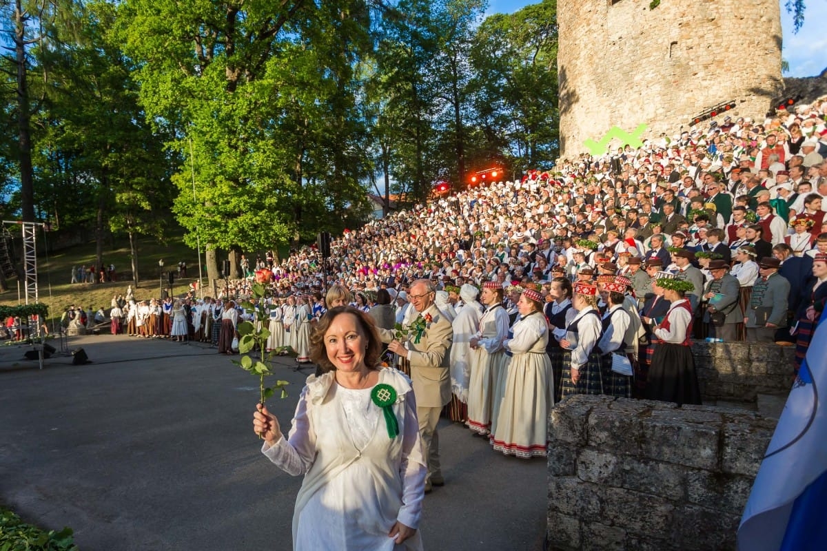 Latvijas sieviešu un vīru koru salidojums