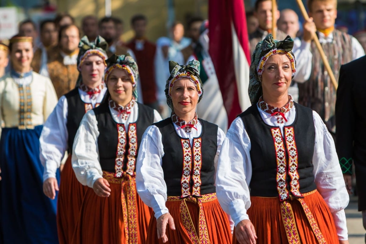 VIII Starptautiskā tautas deju festivāla "Sudmaliņas" atklāšanas diena