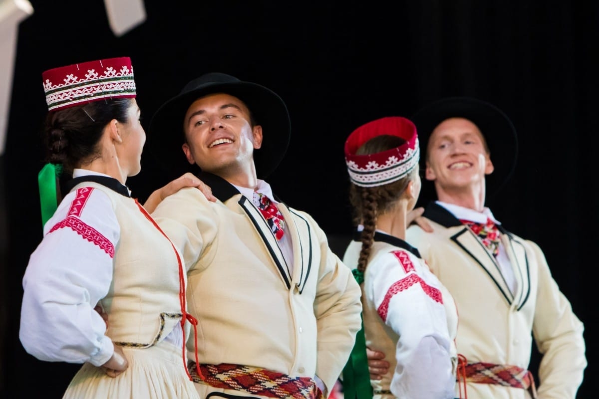 VIII Starptautiskā tautas deju festivāla "Sudmaliņas" atklāšanas diena