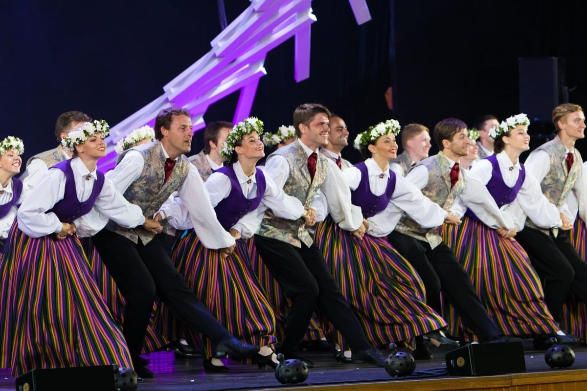 VIII Starptautiskā tautas deju festivāla "Sudmaliņas" atklāšanas diena