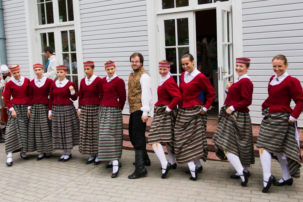 VIII Starptautiskā tautas deju festivāla "Sudmaliņas" konkurss