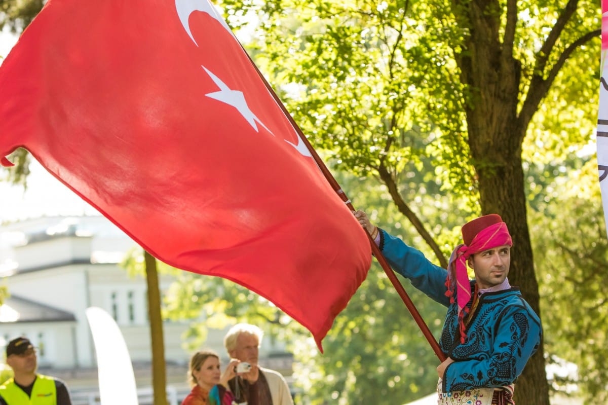 VIII Starptautiskā tautas deju festivāla "Sudmaliņas" koncerti un latvisko labumu tirgus Vērmanes dārzā Rīgā
