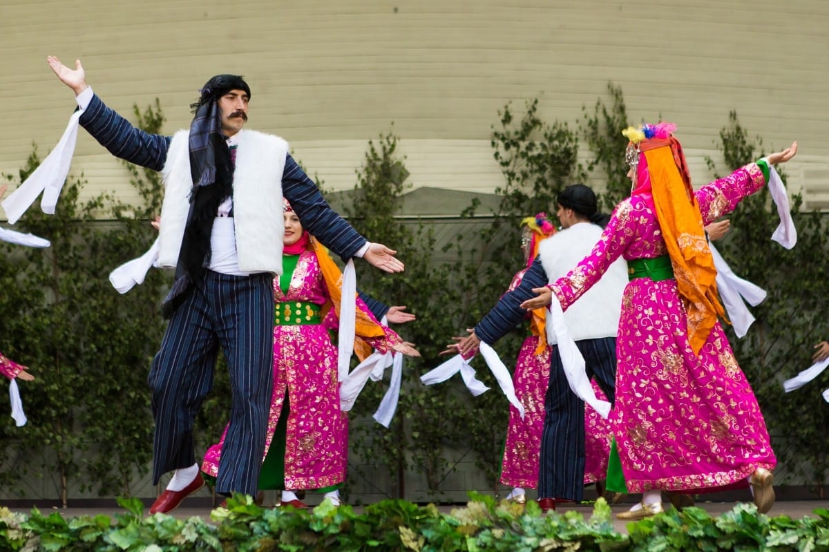 VIII Starptautiskā tautas deju festivāla "Sudmaliņas" koncerti un latvisko labumu tirgus Vērmanes dārzā Rīgā