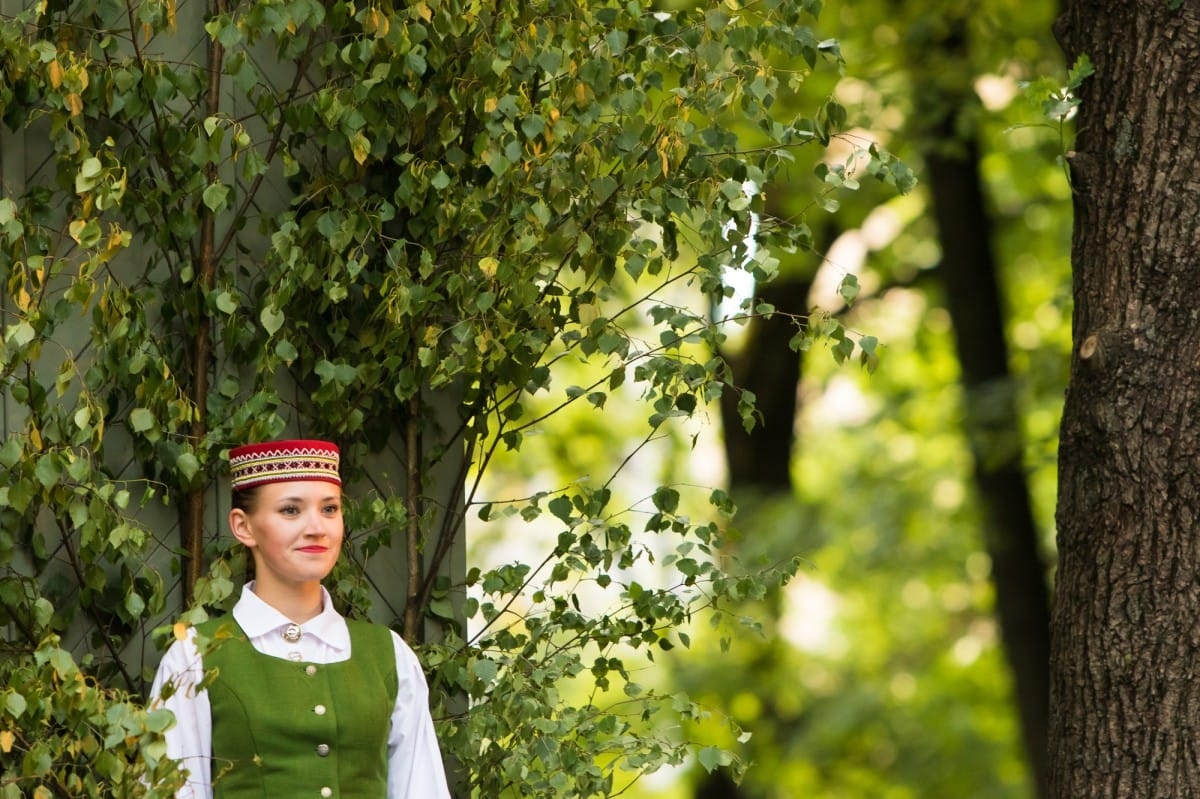 VIII Starptautiskā tautas deju festivāla "Sudmaliņas" koncerti un latvisko labumu tirgus Vērmanes dārzā Rīgā