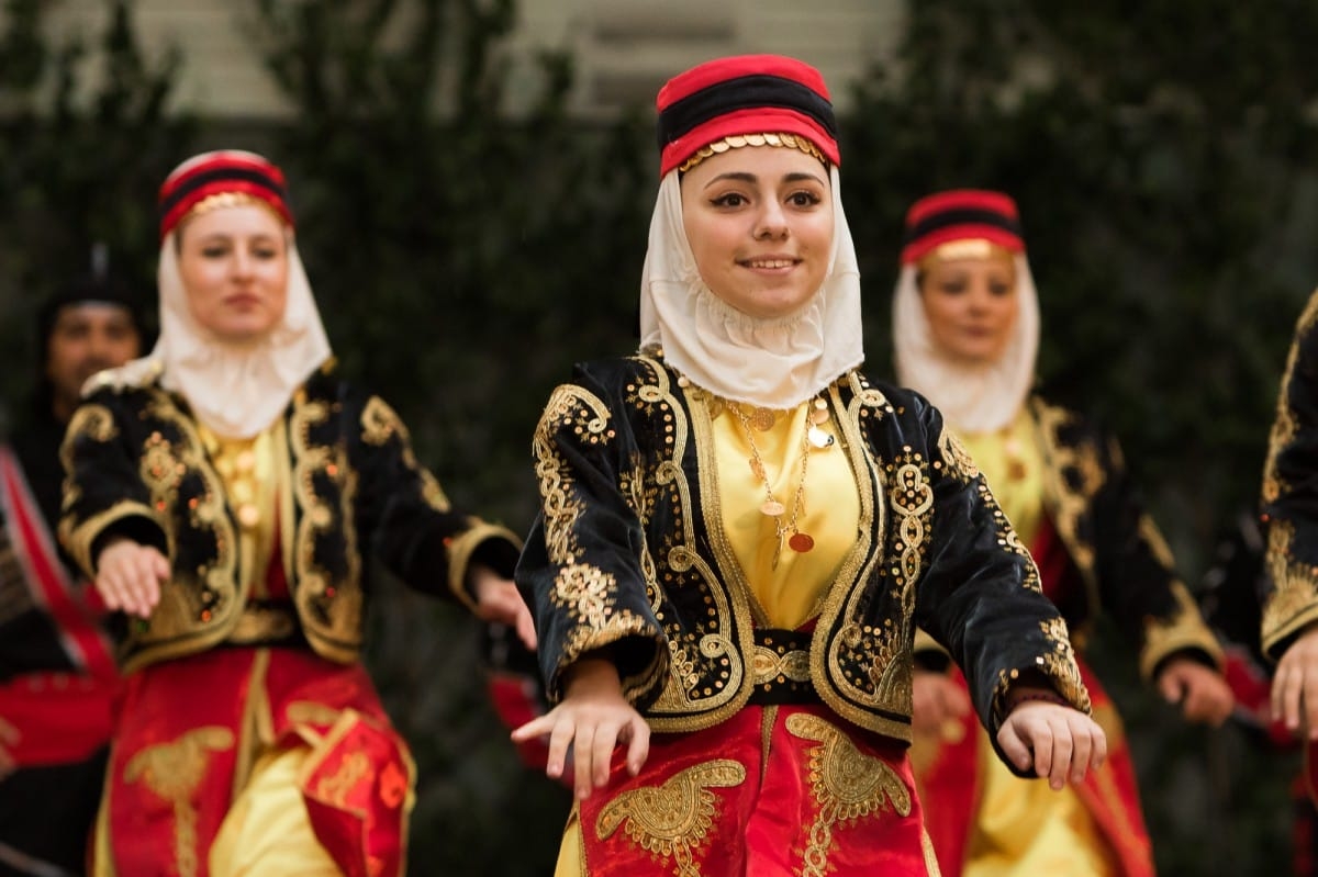 VIII Starptautiskā tautas deju festivāla "Sudmaliņas" koncerti un latvisko labumu tirgus Vērmanes dārzā Rīgā