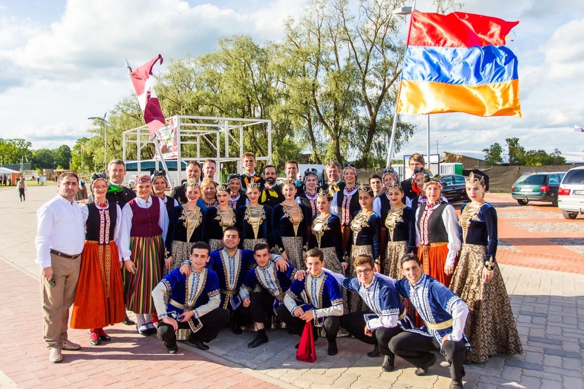 VIII Starptautiskā tautas deju festivāla "Sudmaliņas" Noslēguma koncerts "Pasaules vēji mūsu dejās"