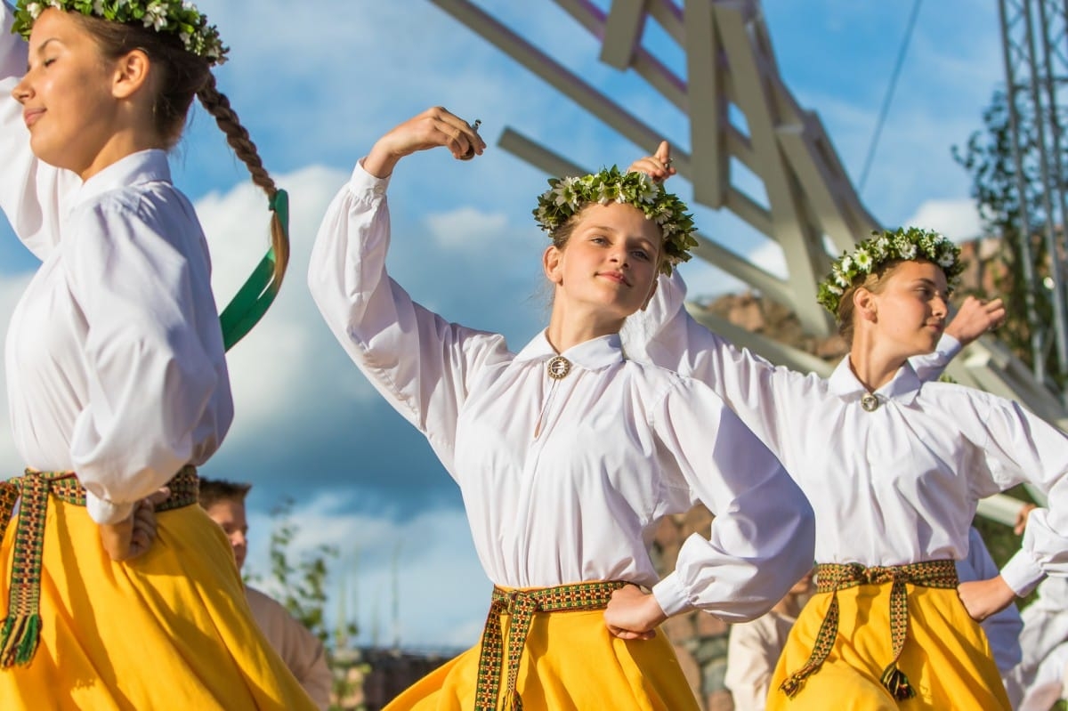 VIII Starptautiskā tautas deju festivāla "Sudmaliņas" Noslēguma koncerts "Pasaules vēji mūsu dejās"
