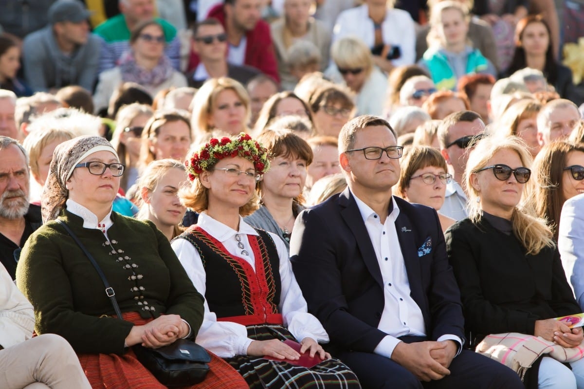 VIII Starptautiskā tautas deju festivāla "Sudmaliņas" Noslēguma koncerts "Pasaules vēji mūsu dejās"
