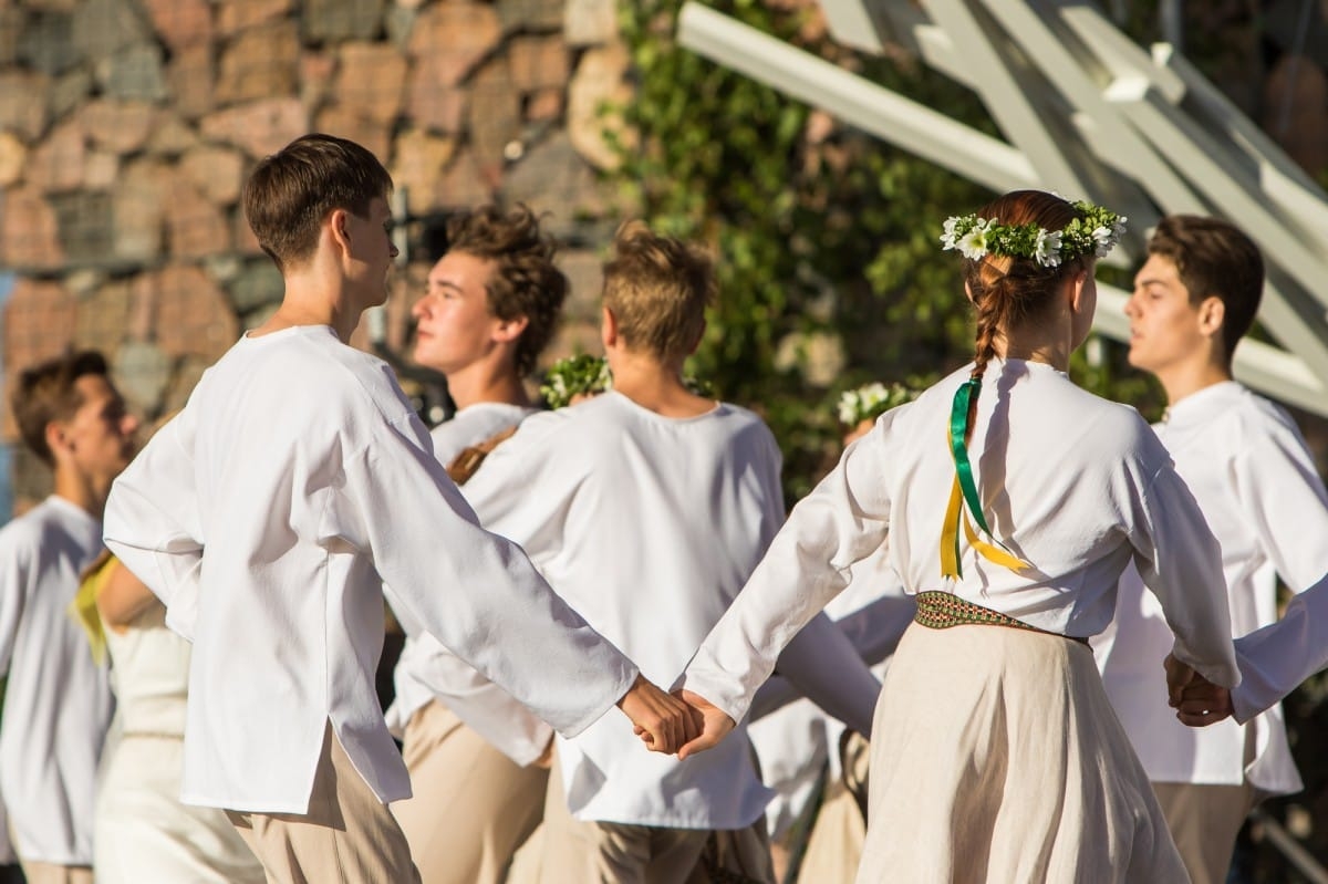 VIII Starptautiskā tautas deju festivāla "Sudmaliņas" Noslēguma koncerts "Pasaules vēji mūsu dejās"
