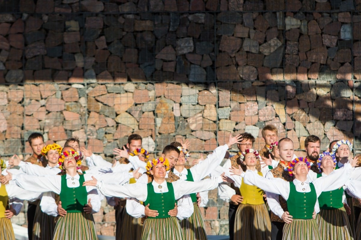 VIII Starptautiskā tautas deju festivāla "Sudmaliņas" Noslēguma koncerts "Pasaules vēji mūsu dejās"