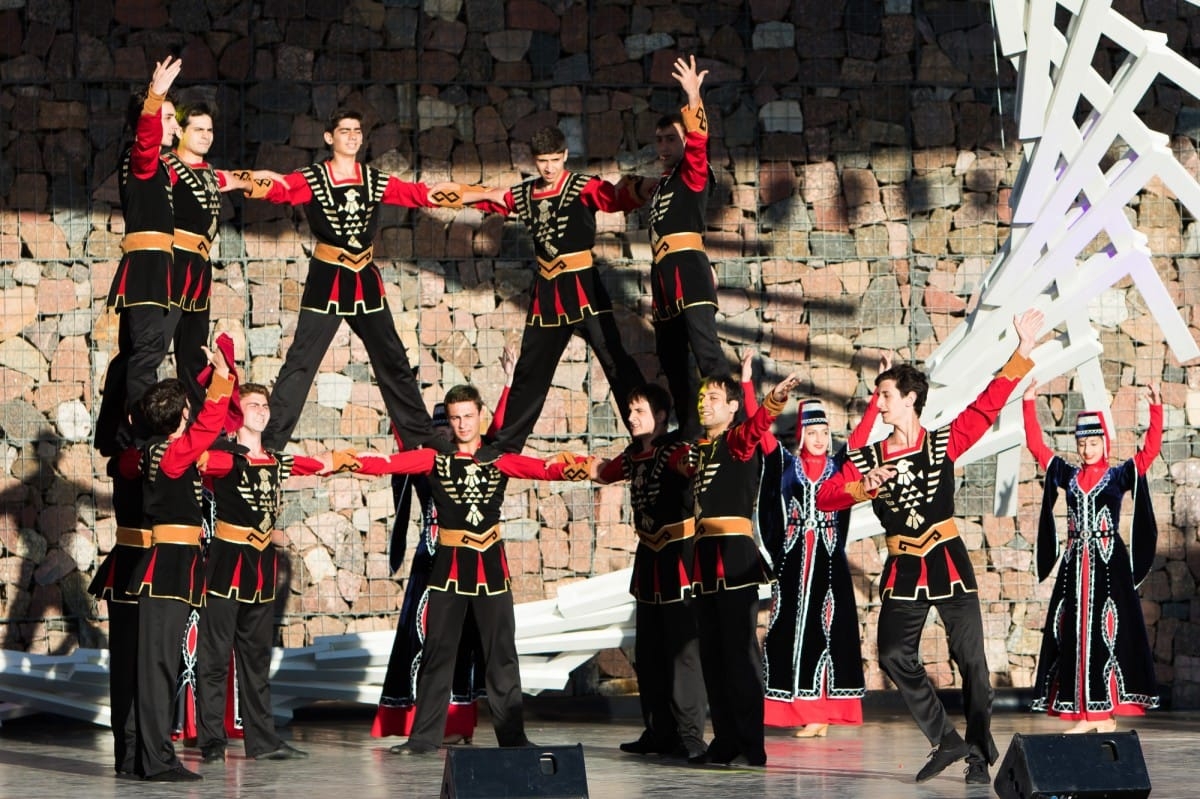 VIII Starptautiskā tautas deju festivāla "Sudmaliņas" Noslēguma koncerts "Pasaules vēji mūsu dejās"
