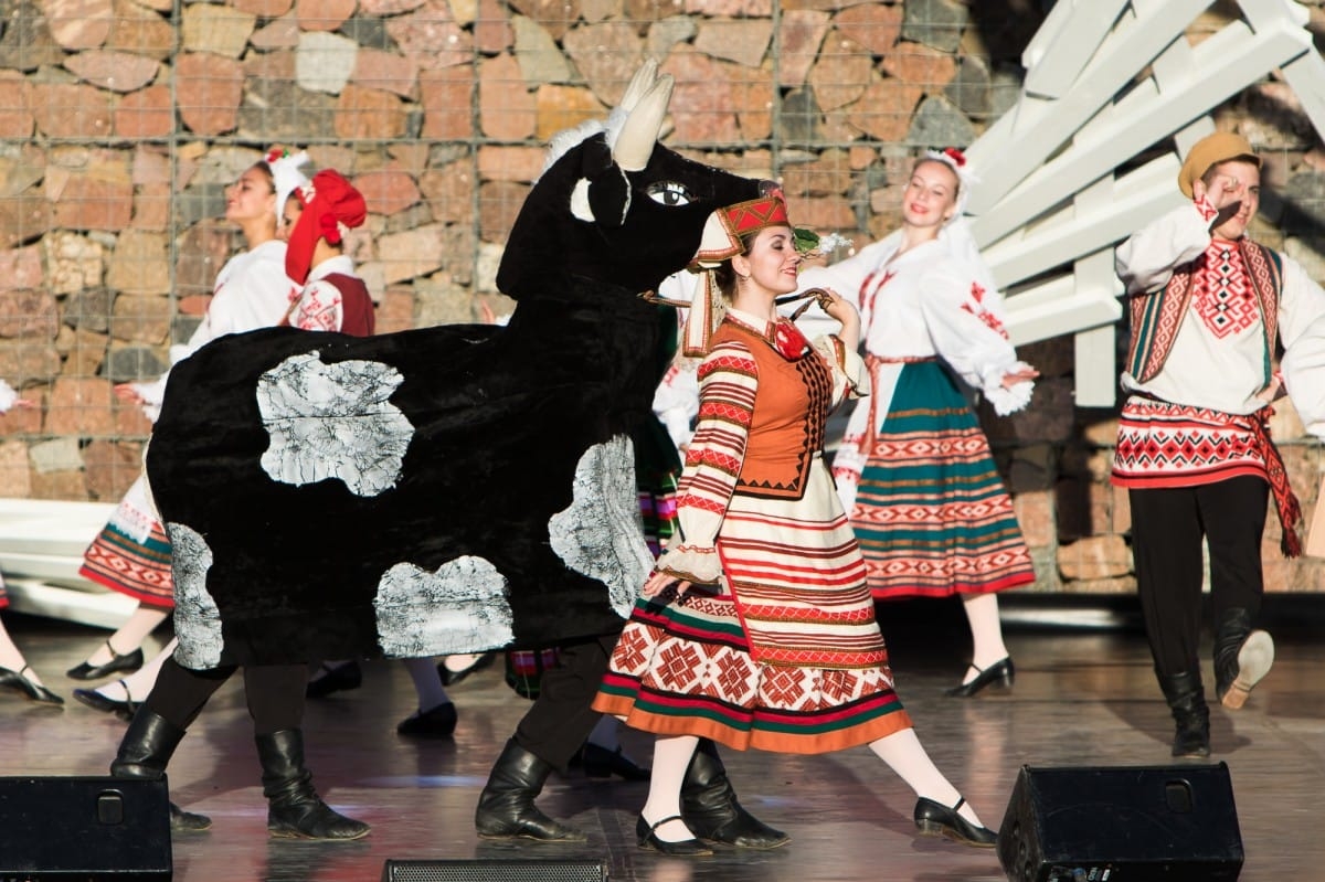 VIII Starptautiskā tautas deju festivāla "Sudmaliņas" Noslēguma koncerts "Pasaules vēji mūsu dejās"