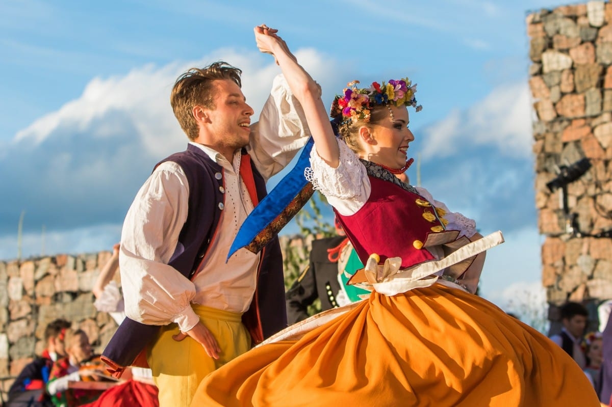 VIII Starptautiskā tautas deju festivāla "Sudmaliņas" Noslēguma koncerts "Pasaules vēji mūsu dejās"
