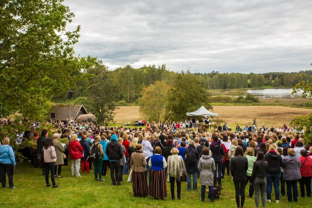 XIV Koru saiets Brāļu Jurjānu memoriālajā muzejā „Meņģeļi”