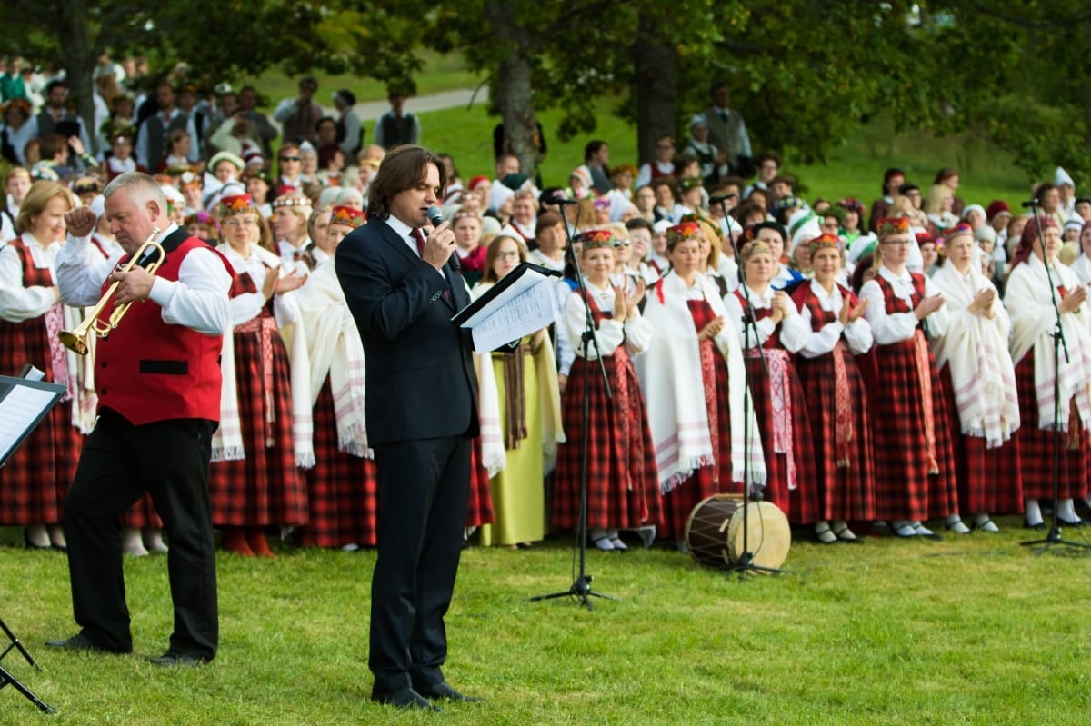 XIV Koru saiets Brāļu Jurjānu memoriālajā muzejā „Meņģeļi”