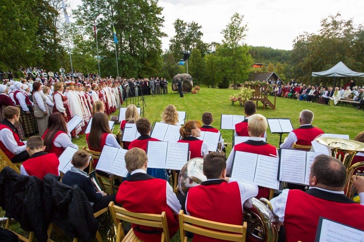 XIV Koru saiets Brāļu Jurjānu memoriālajā muzejā „Meņģeļi”