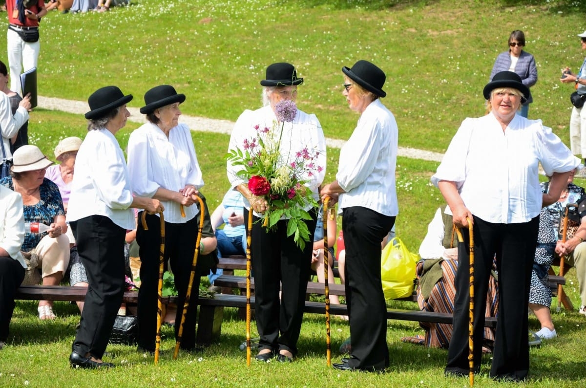 Latvijas senioru koru svētki "Trejdeviņi tēvu zemē"