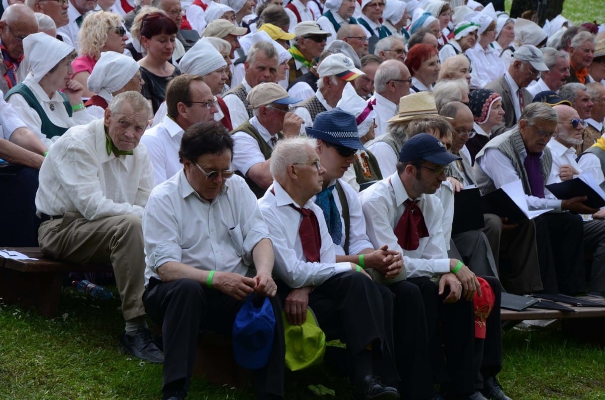 Latvijas senioru koru svētki "Trejdeviņi tēvu zemē"