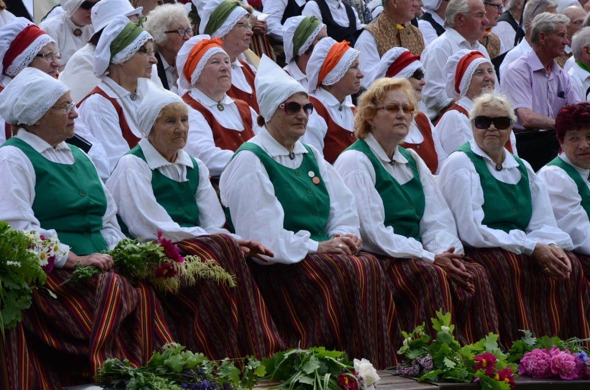 Latvijas senioru koru svētki "Trejdeviņi tēvu zemē"