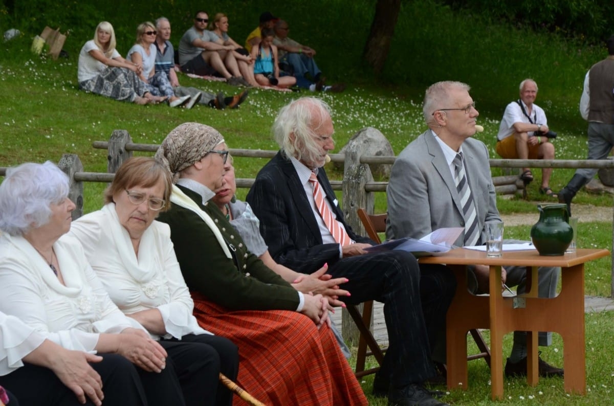 Latvijas senioru koru svētki "Trejdeviņi tēvu zemē"