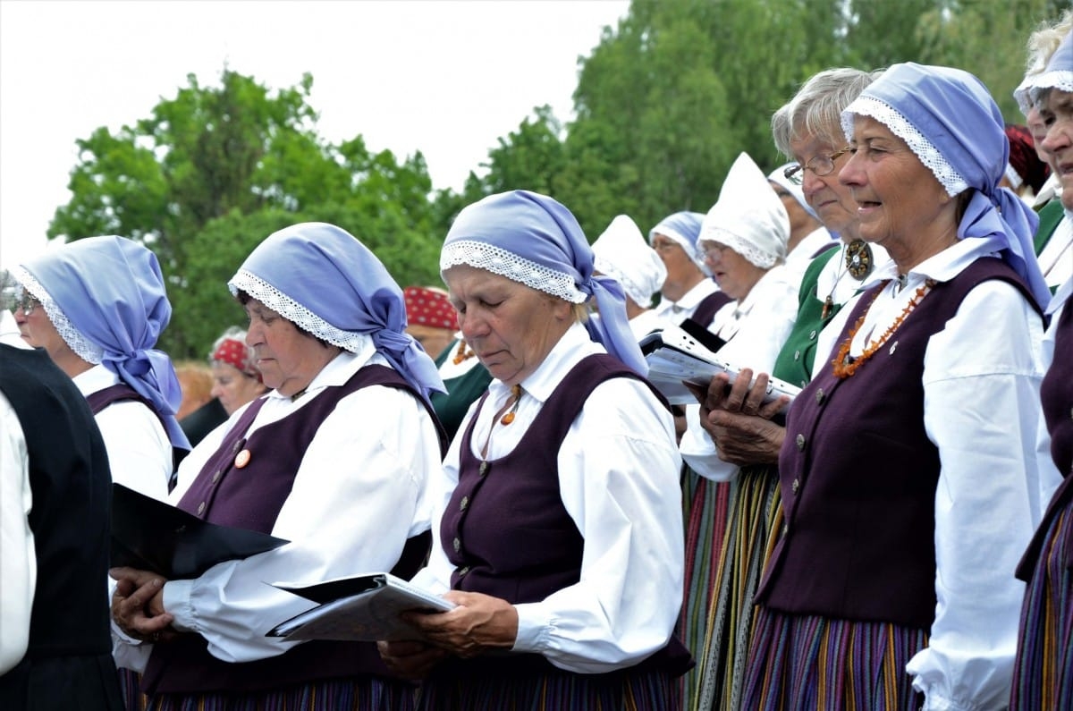 Latvijas senioru koru svētki "Trejdeviņi tēvu zemē"