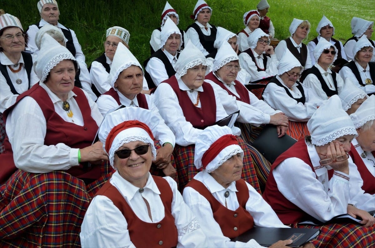 Latvijas senioru koru svētki "Trejdeviņi tēvu zemē"