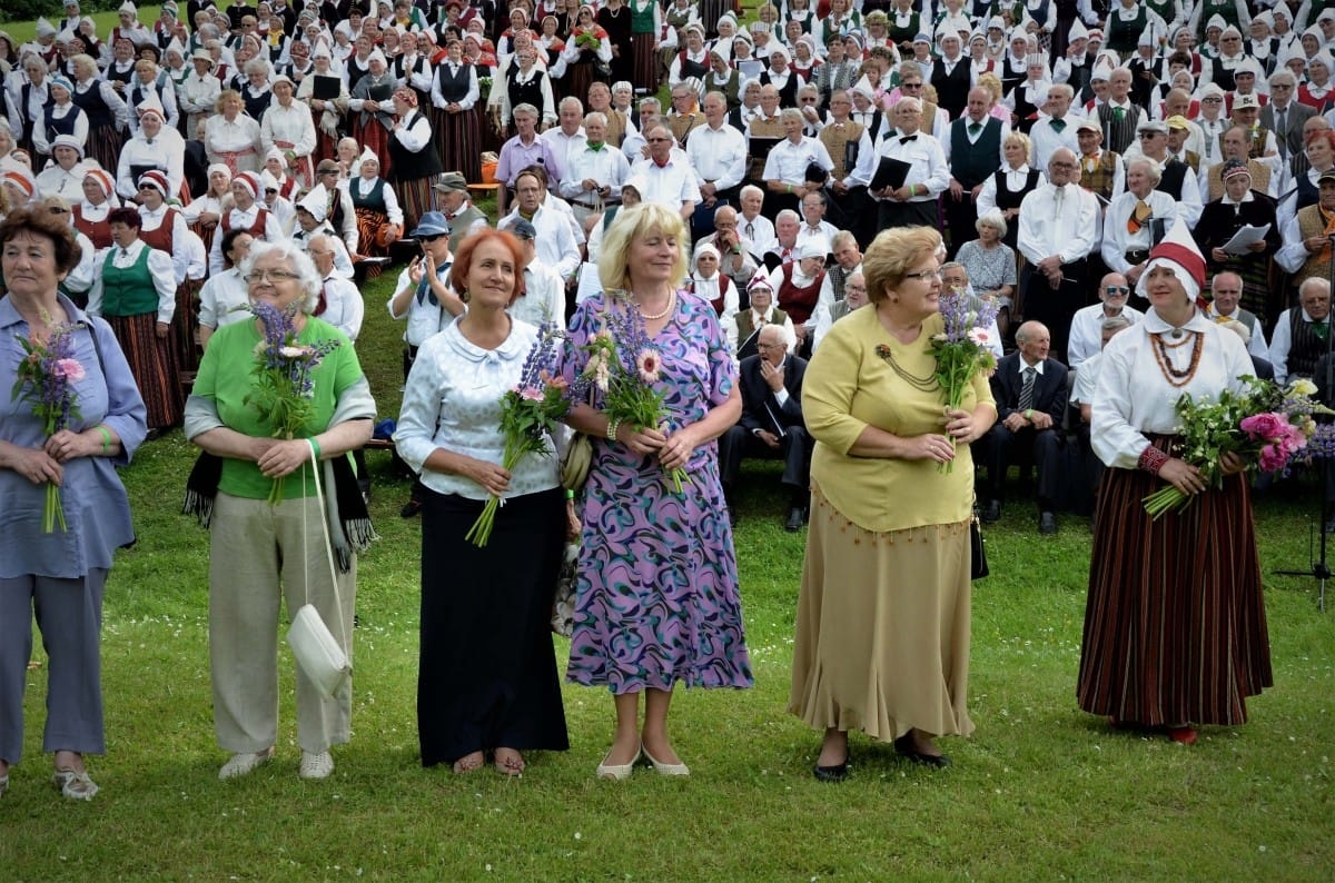 Latvijas senioru koru svētki "Trejdeviņi tēvu zemē"
