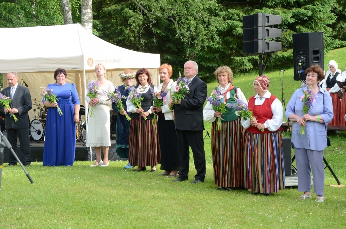 Latvijas senioru koru svētki "Trejdeviņi tēvu zemē"