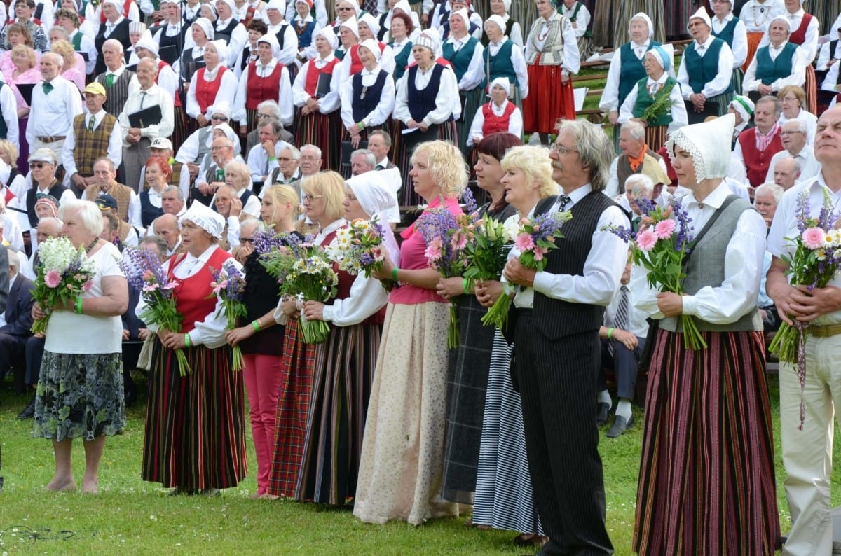 Latvijas senioru koru svētki "Trejdeviņi tēvu zemē"