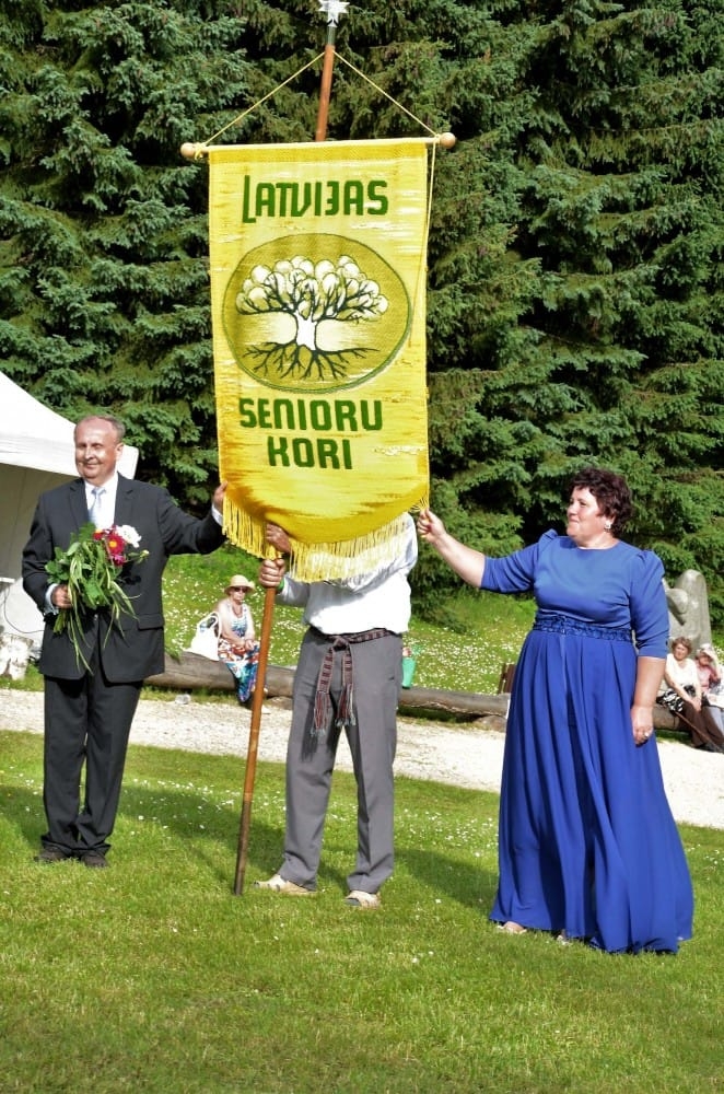 Latvijas senioru koru svētki "Trejdeviņi tēvu zemē"