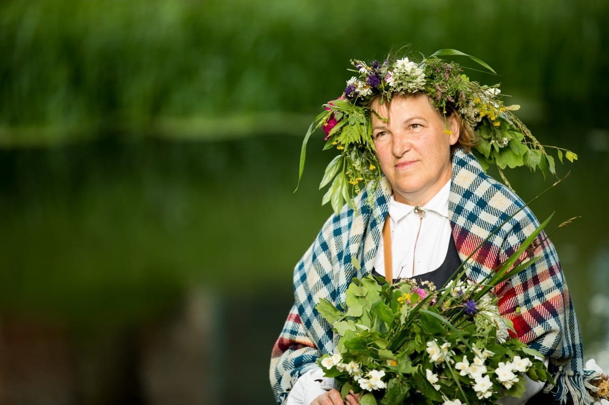 VASARAS SAULGRIEŽI LATVIJAS NOVADOS