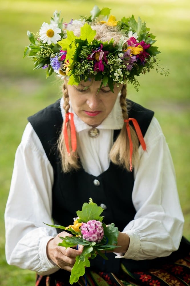 VASARAS SAULGRIEŽI LATVIJAS NOVADOS