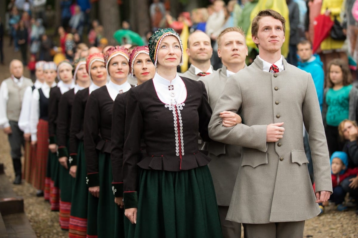 XXVI Vispārejo latviešu Dziesmu un XVI Deju svētku Ieskaņas koncerts Dikļos
