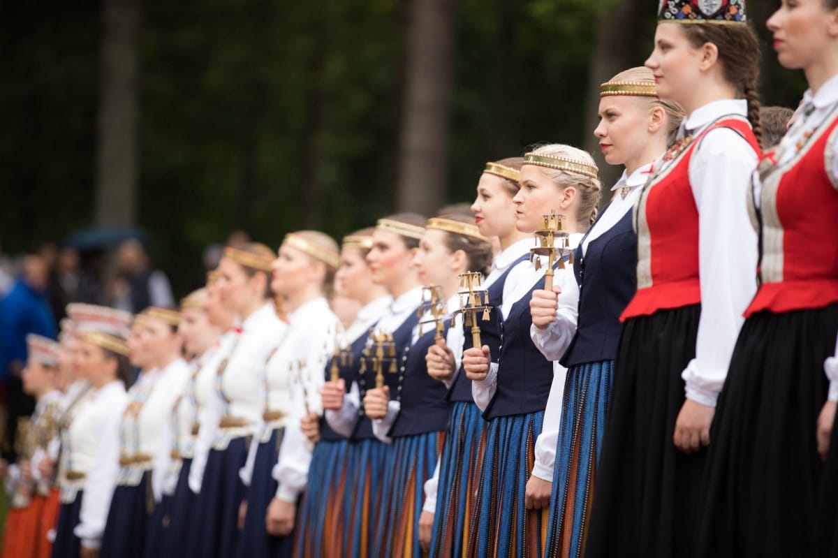 XXVI Vispārejo latviešu Dziesmu un XVI Deju svētku Ieskaņas koncerts Dikļos