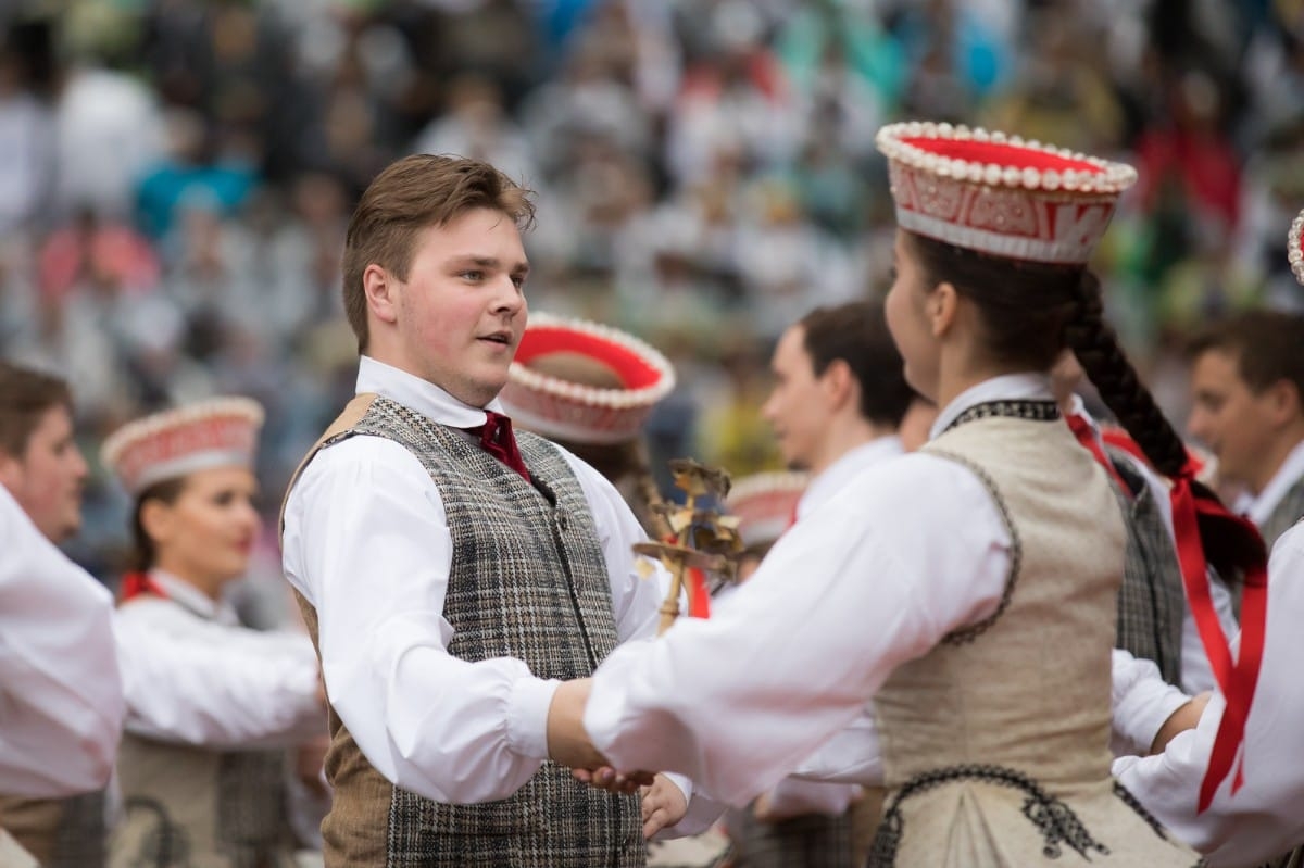 XXVI Vispārejo latviešu Dziesmu un XVI Deju svētku Ieskaņas koncerts Dikļos