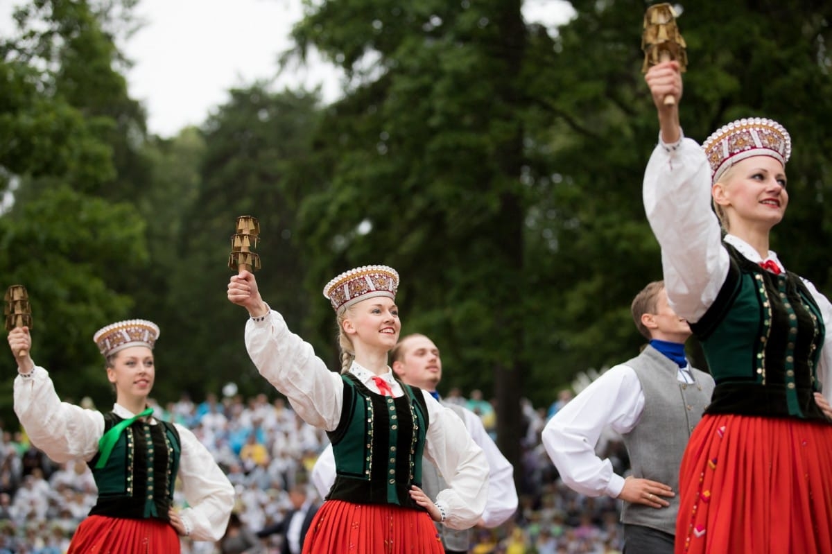 XXVI Vispārejo latviešu Dziesmu un XVI Deju svētku Ieskaņas koncerts Dikļos
