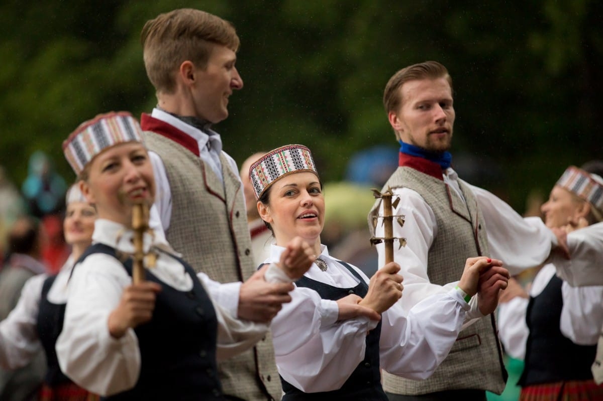 XXVI Vispārejo latviešu Dziesmu un XVI Deju svētku Ieskaņas koncerts Dikļos