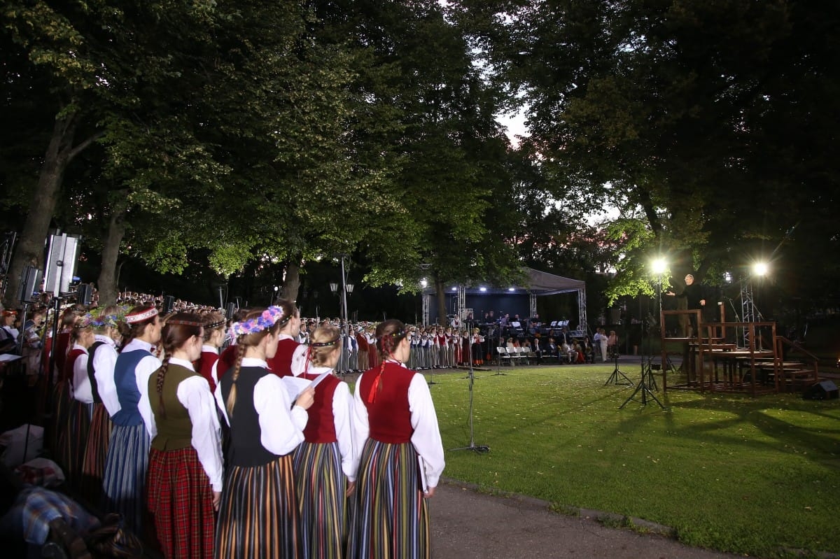 XXVI Vispārējo latviešu Dziesmu un XVI Deju svētku ieskaņas koncerts Bastejkalnā