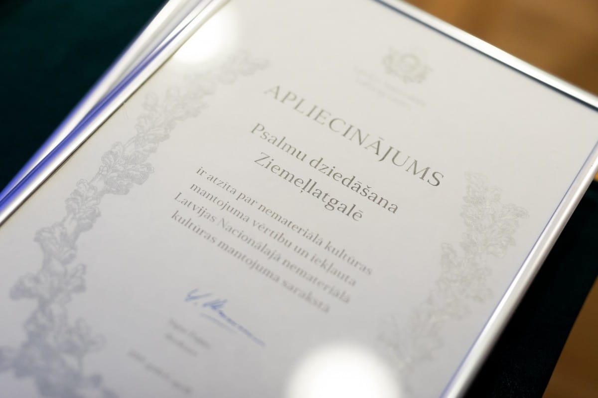 Apliecinājumu par vērtību iekļaušanu Latvijas Nacionālā nemateriālā kultūras mantojuma sarakstā pasniegšanas pasākums