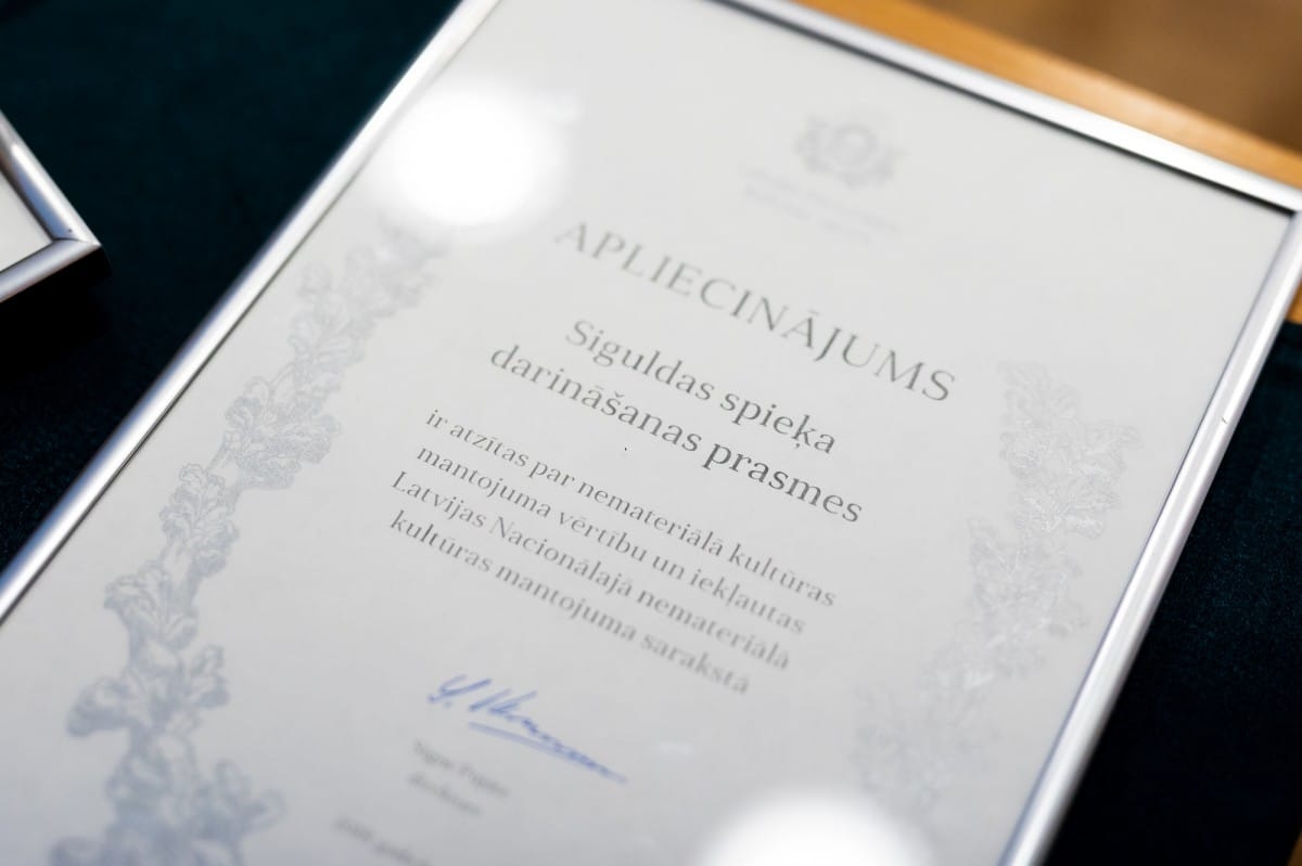 Apliecinājumu par vērtību iekļaušanu Latvijas Nacionālā nemateriālā kultūras mantojuma sarakstā pasniegšanas pasākums