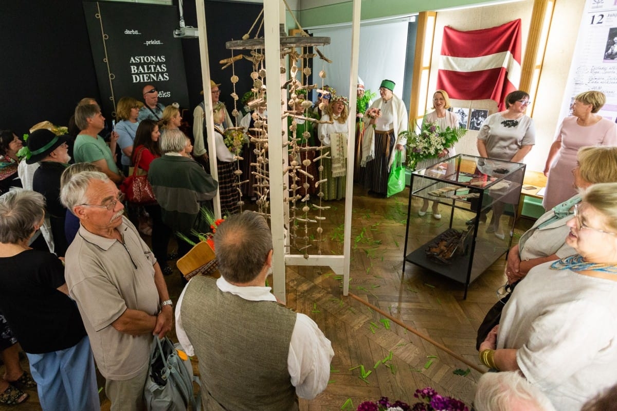 Izstādes "Astoņas baltas dienas - BALTICA Latvijā kopš 1988.gada" atklāšana Starptautiskais folkloras festivāls BALTICA 2018