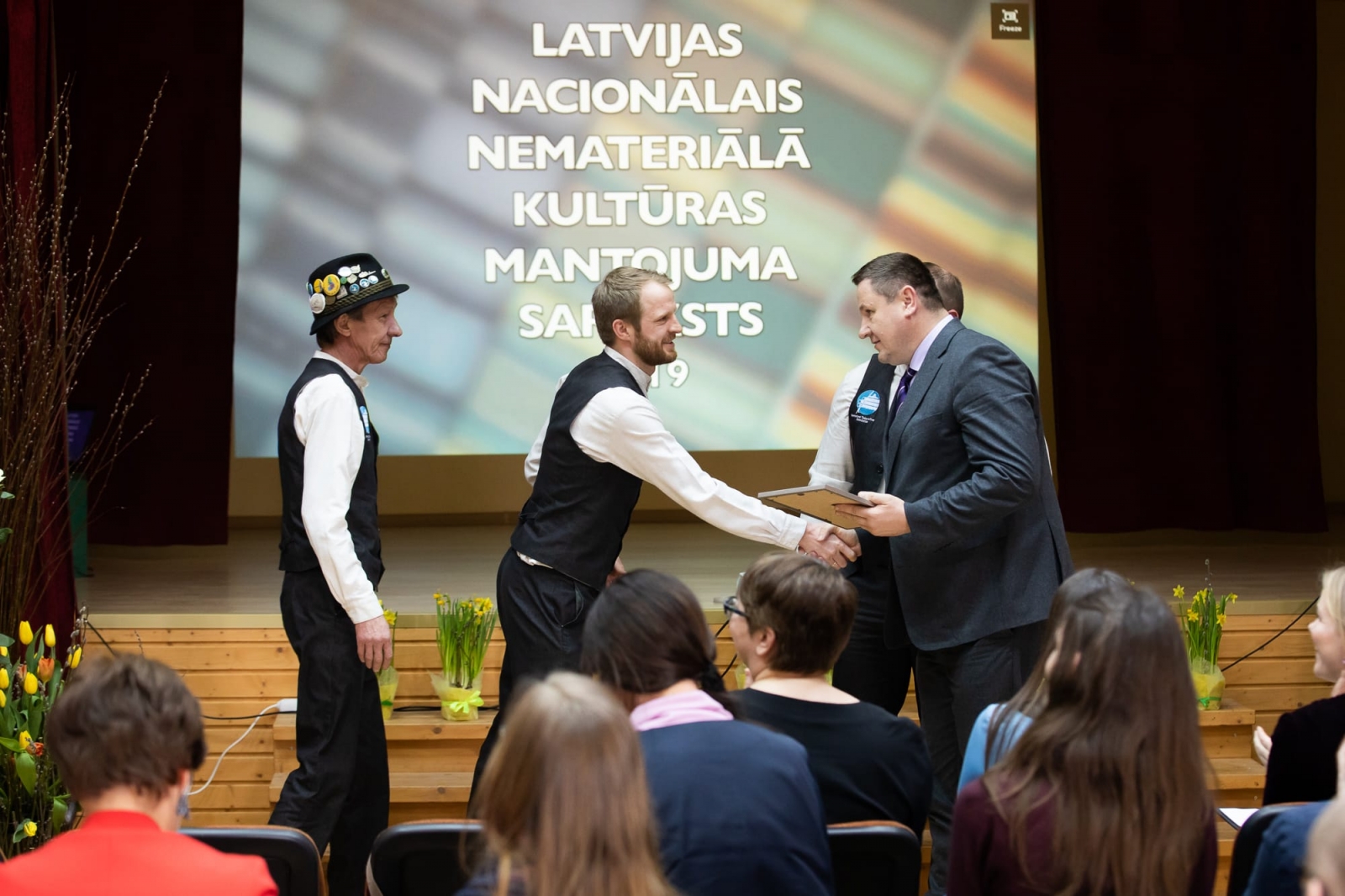 Apliecinājumu par vērtību iekļaušanu Latvijas Nacionālā nemateriālā kultūras mantojuma sarakstā pasniegšanas pasākums 2019