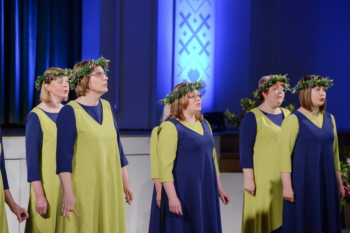 II Latvijas sieviešu vokālo ansambļu konkursa II kārta - fināls