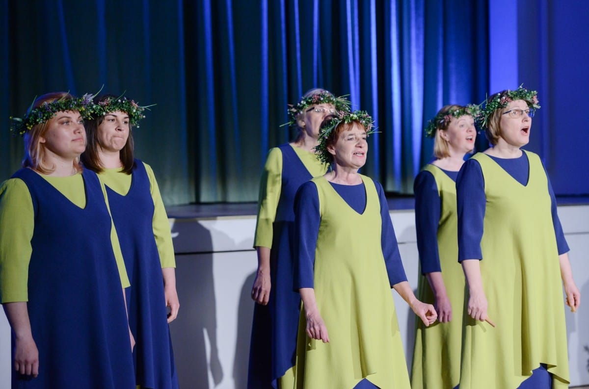 II Latvijas sieviešu vokālo ansambļu konkursa II kārta - fināls