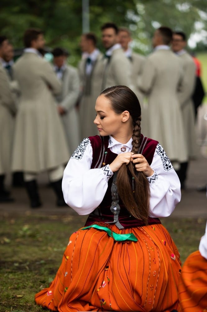 IX Starptautiskais tautas deju festivāls "Sudmaliņas" - Atklāšanas koncerts "Aiz deviņām jūrām, aiz deviņiem kalniem"